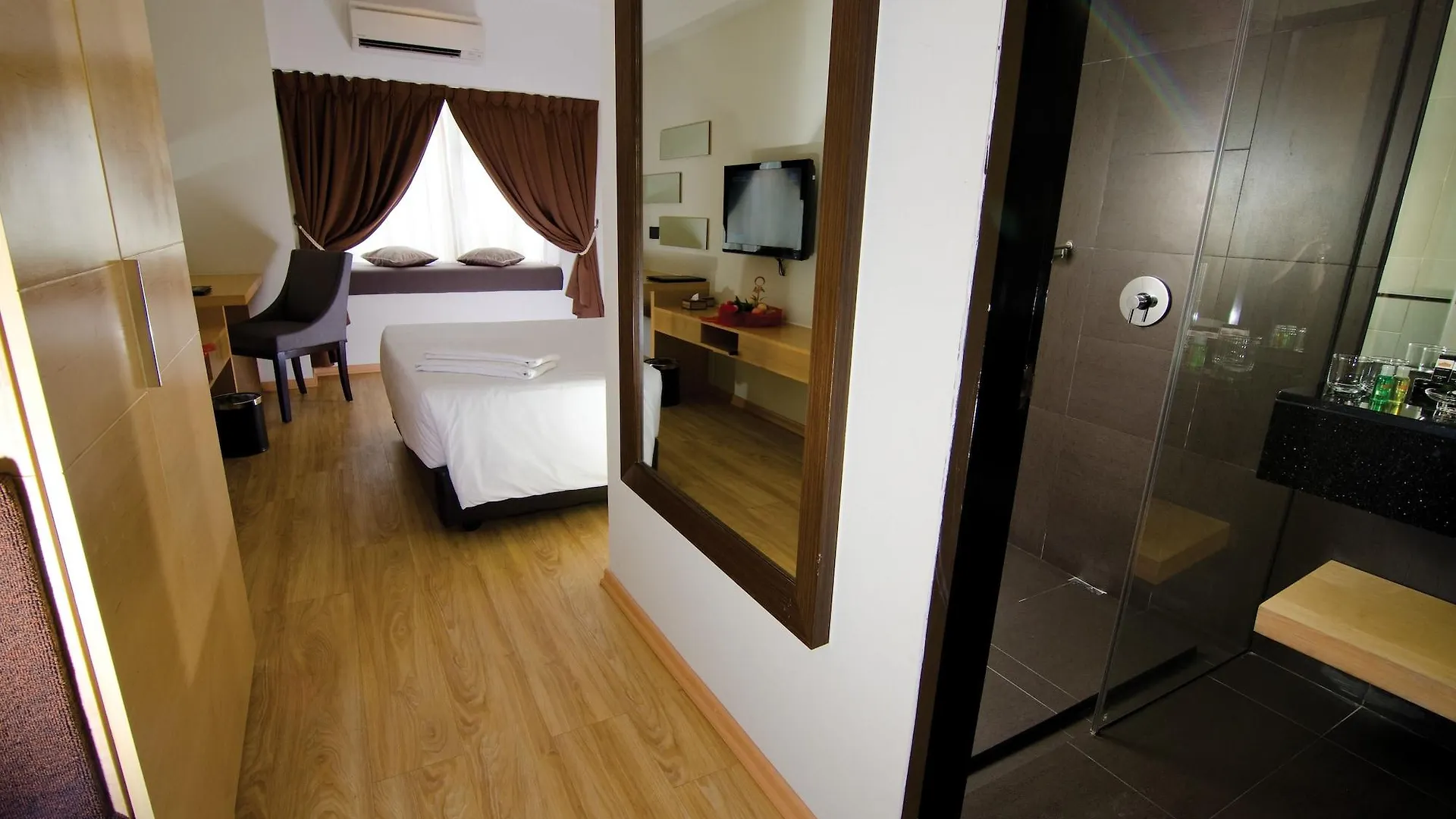 Chaya Hotel Kota Kinabalu
